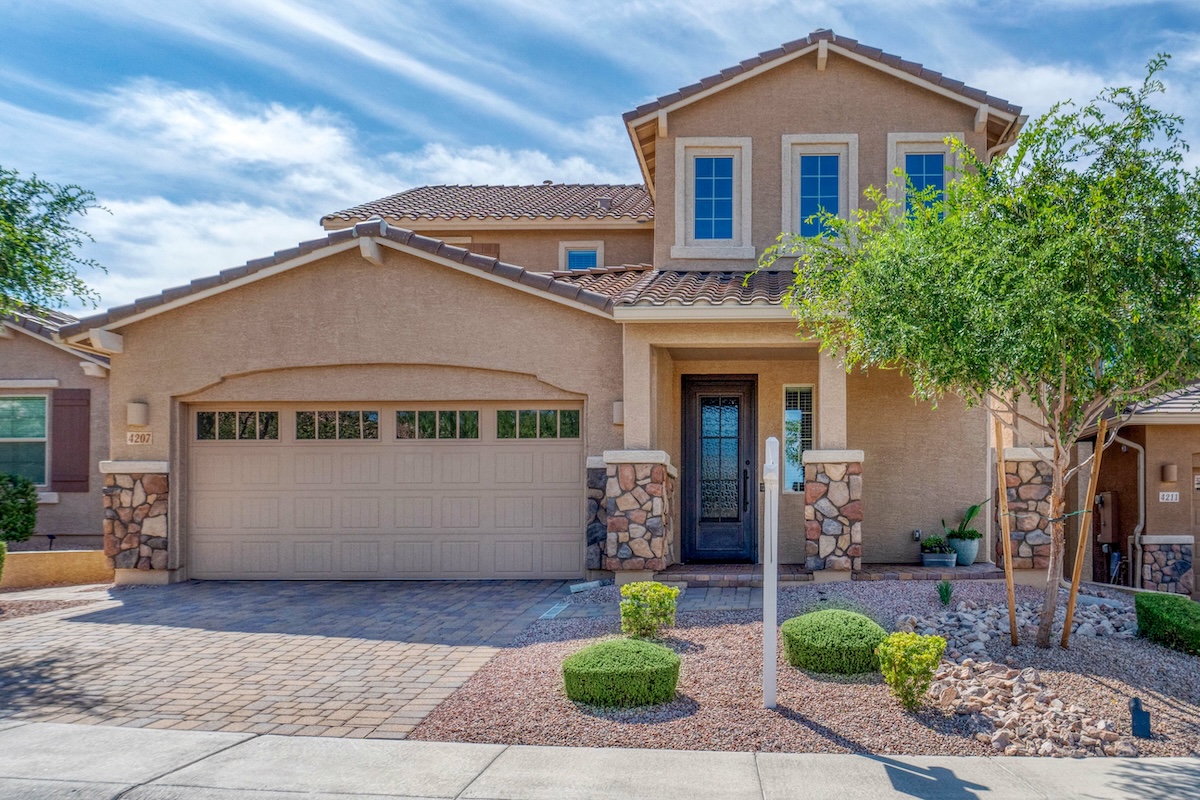 Nice house in warm climate