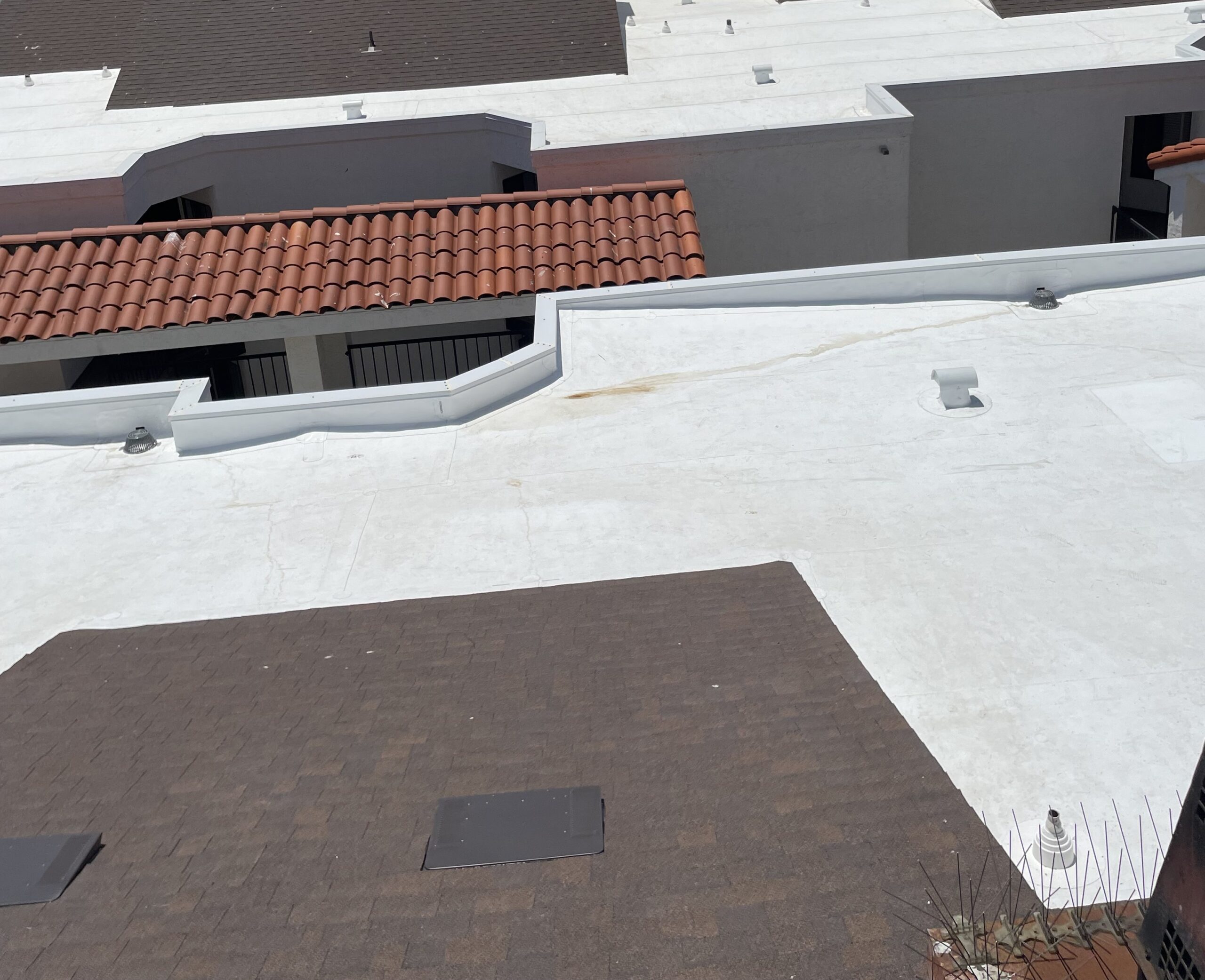 Streamline commercial roof