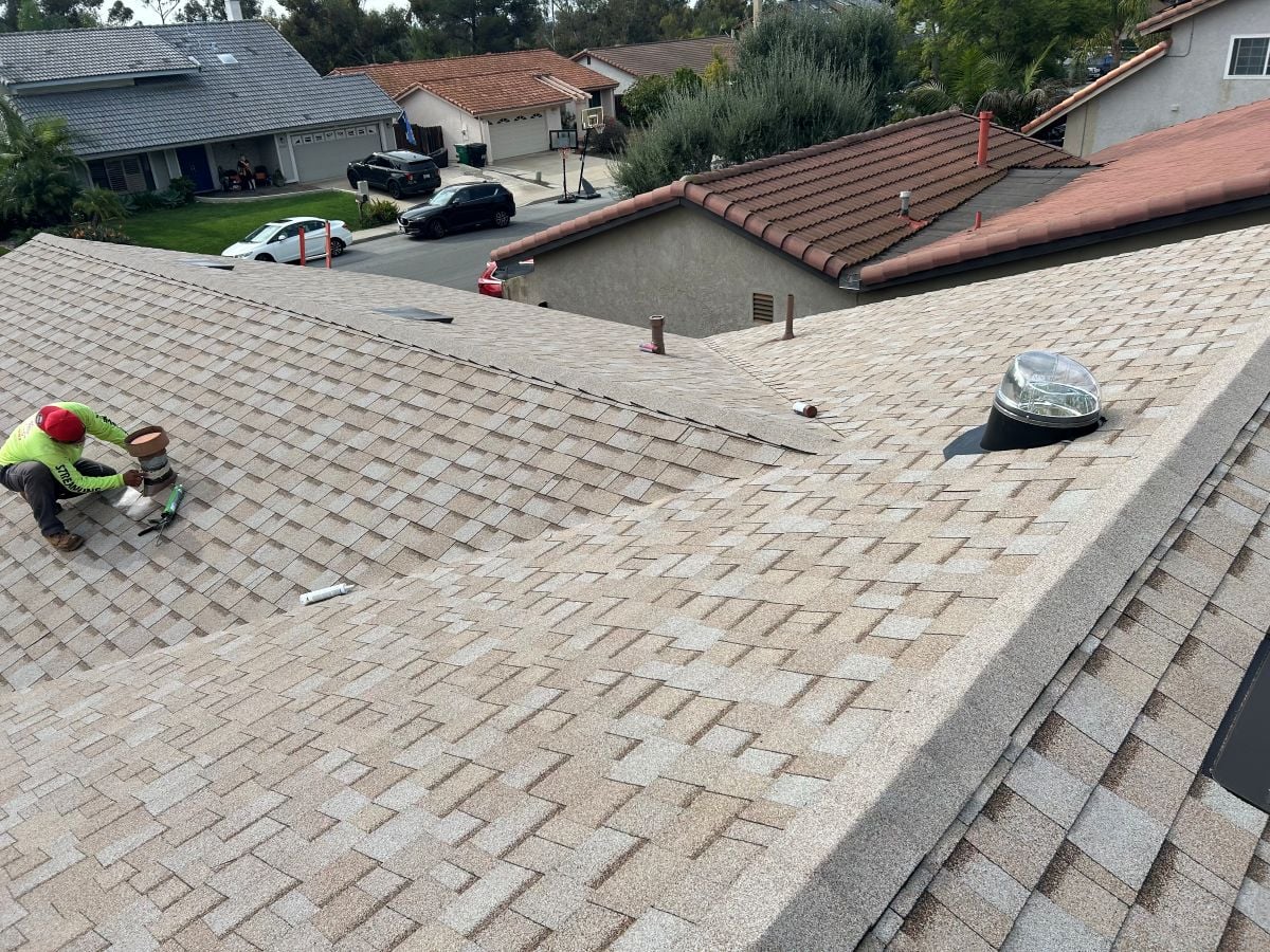 malarkey roofing products Streamline roofing project light brown shingles