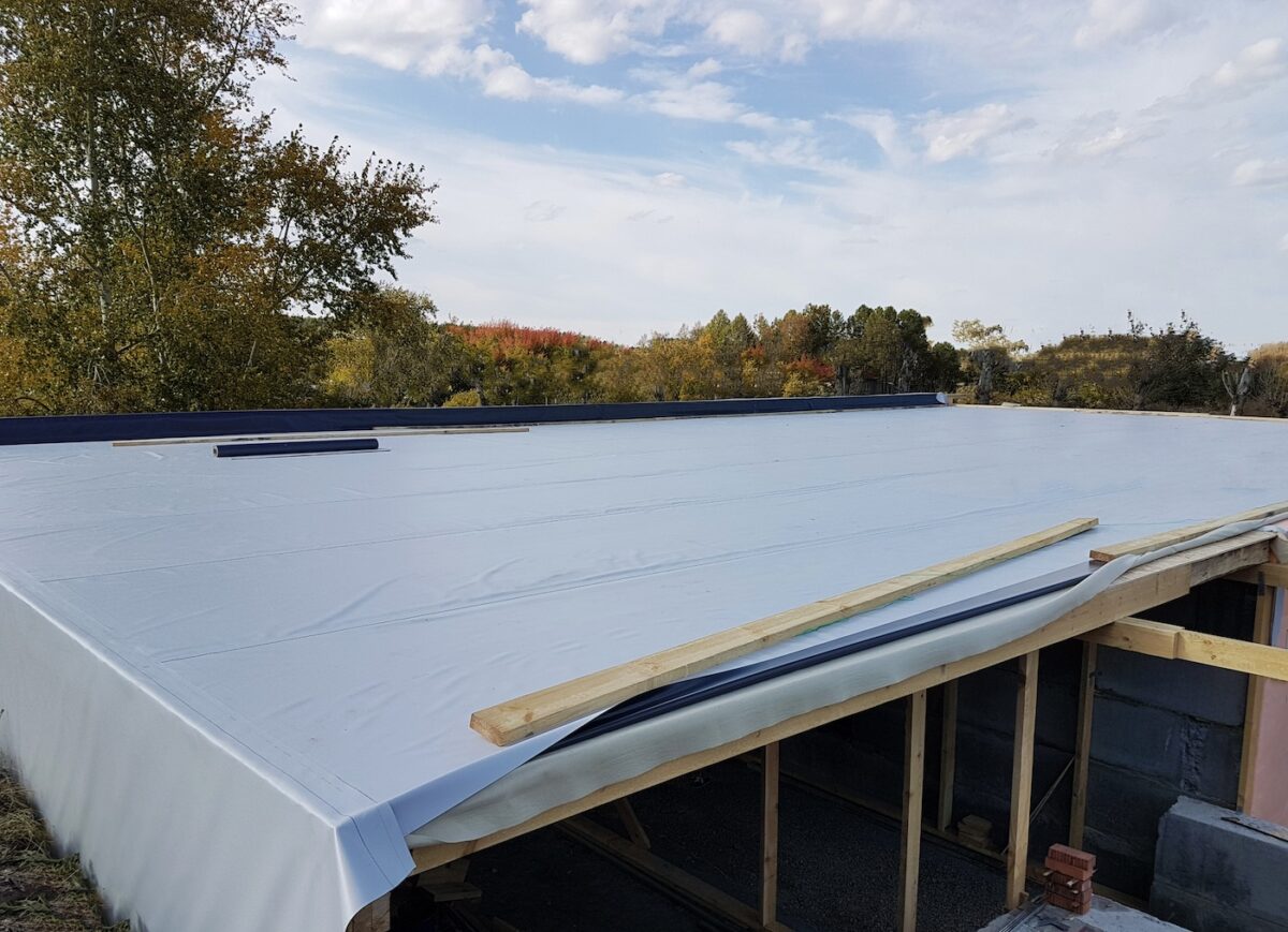 Waterproofing and insulation at construction site. New protection technology.
