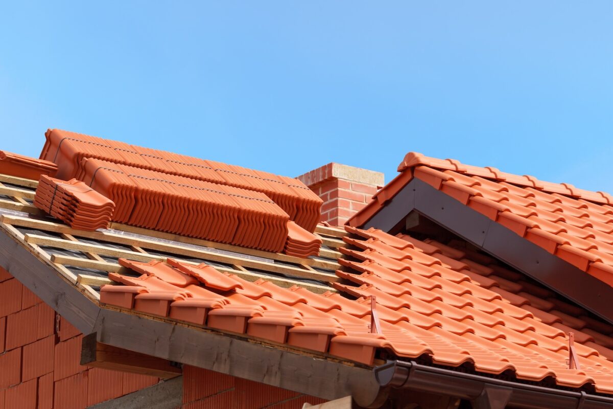 tile roof installation